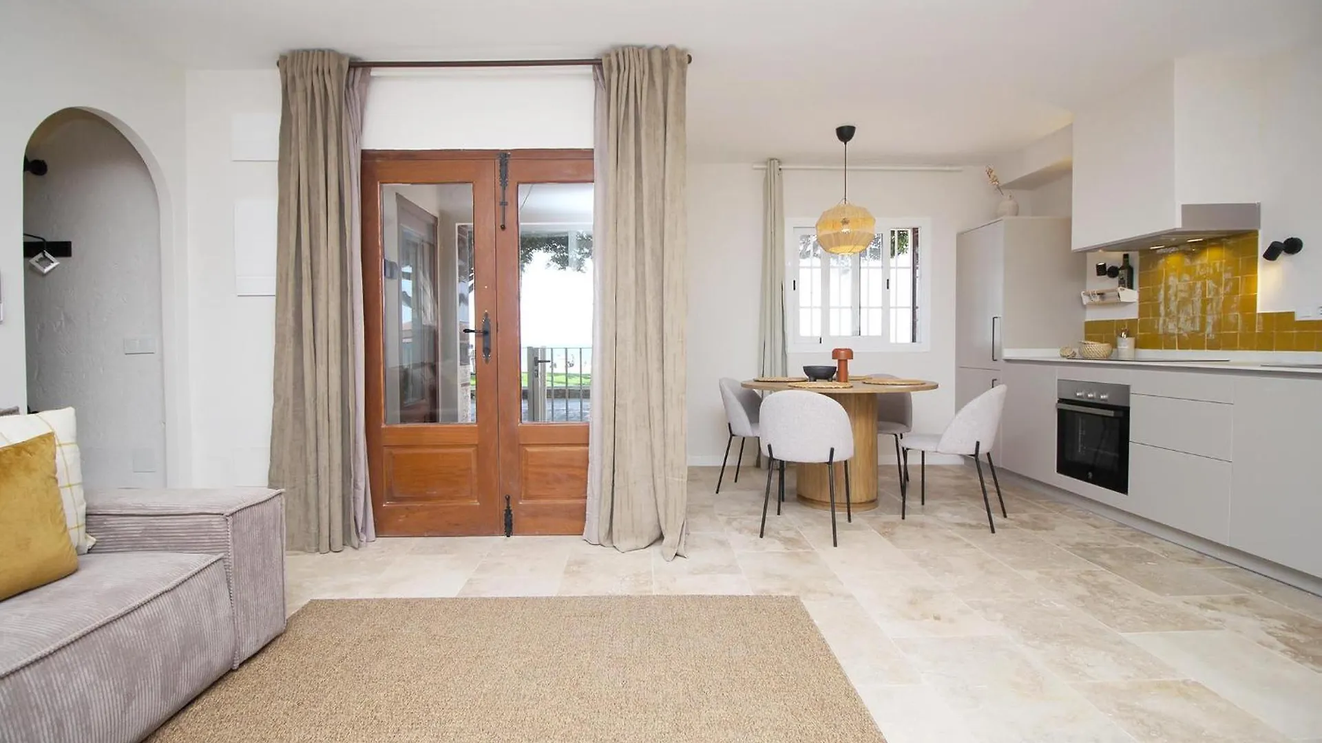 Apartment Banda Del Mar Beach By Del Parque Flats Málaga Spanien